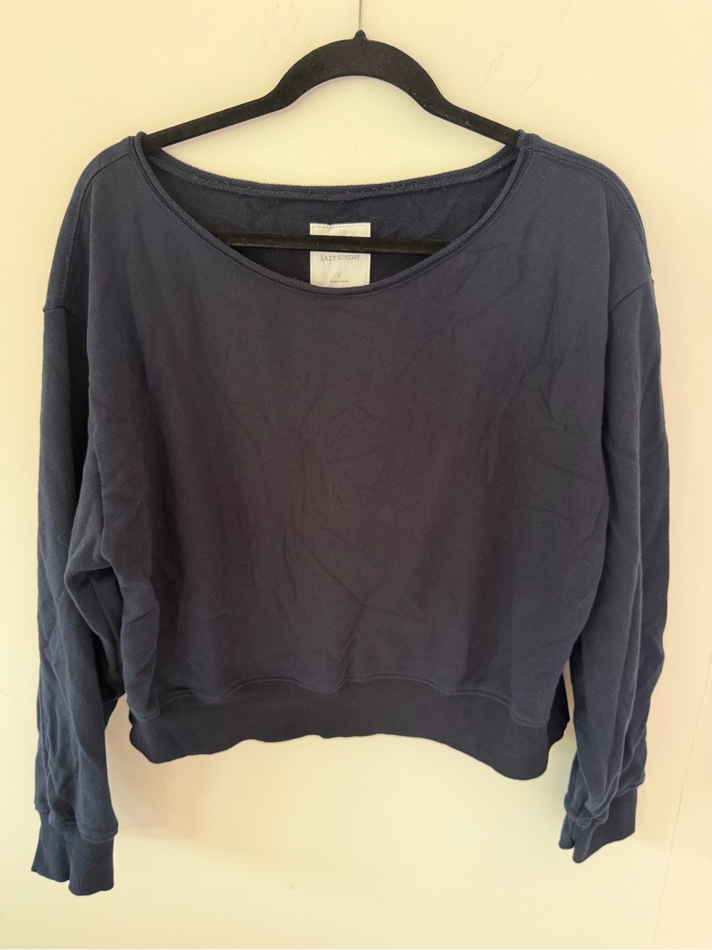 Lazy Sunday navy blue cropped sweatshirt pullover large